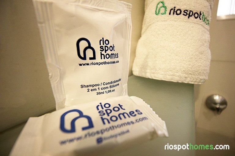Rio Spot Homes vintage C051
