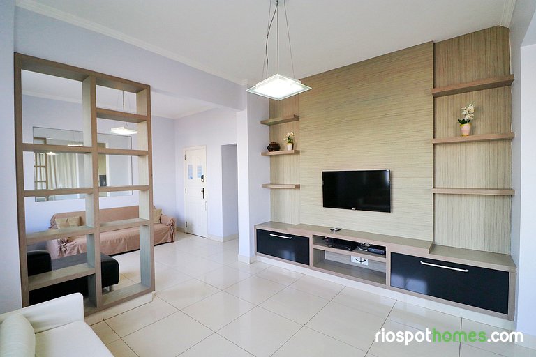 4 bedrooms in front of Copacabana beach