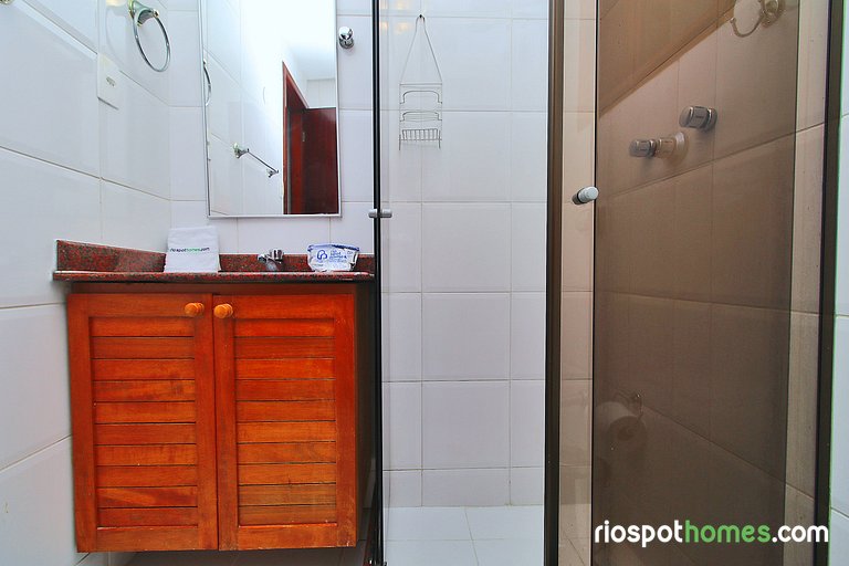 Rio Spot Homes Balcony U049