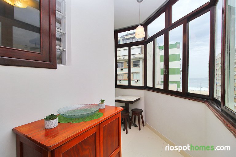 Rio Spot Homes Balcón U049