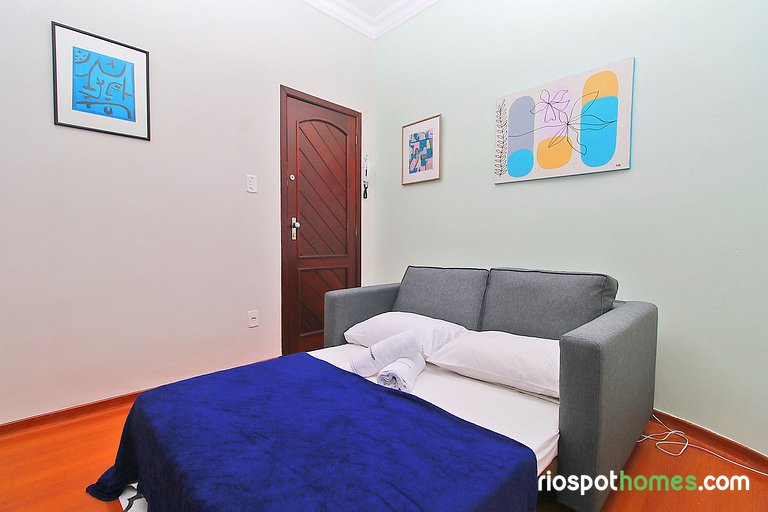 Rio Spot Homes Balcón U049