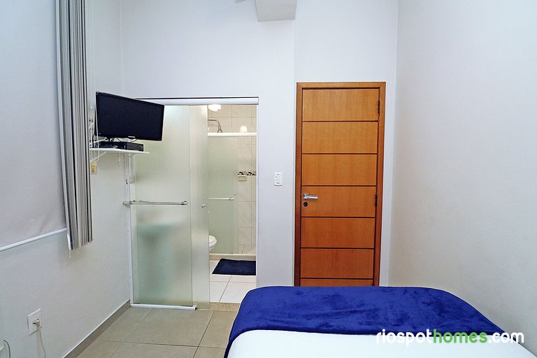 Apartamento 3 quartos, 2 minutos andando até a praia T011