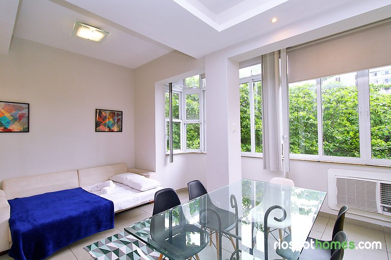 Apartamento 3 quartos, 2 minutos andando até a praia T011