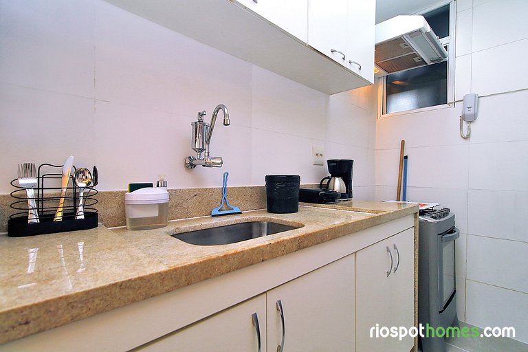 Rio Spot Homes Copacabana C059