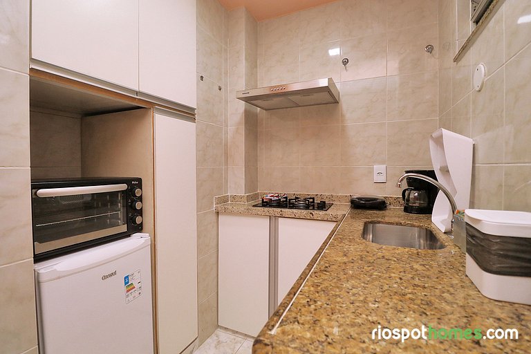 Apartment with side sea view in Copacabana