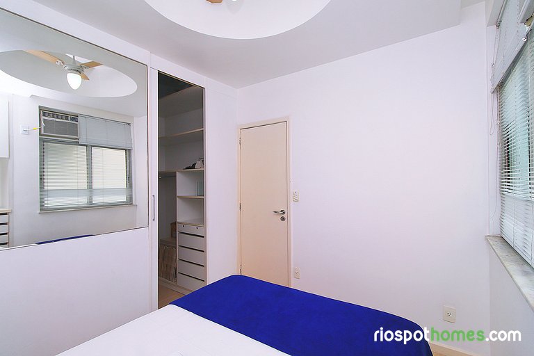1BDR a 150m de la playa de Copacabana | U052