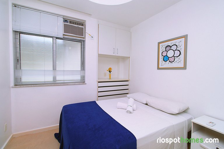 1BDR a 150m de la playa de Copacabana | U052