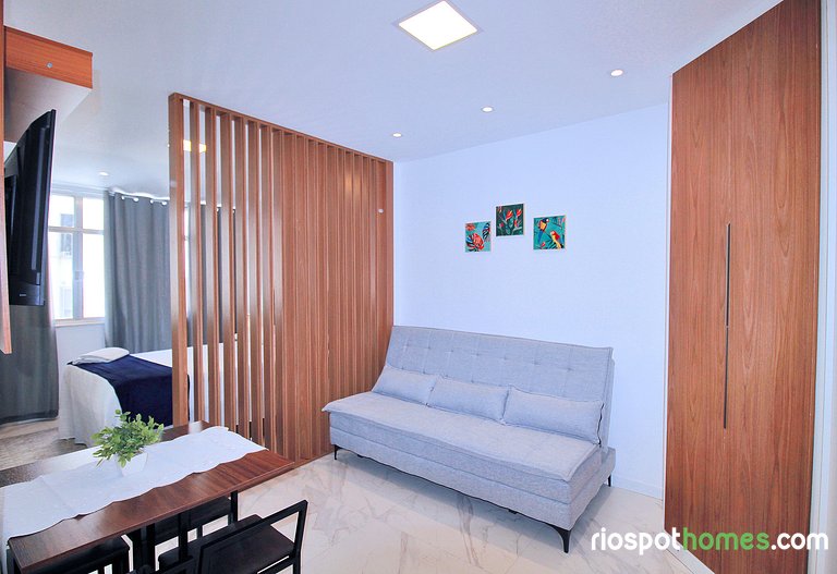 Studio moderno na Praia de Copacabana C062