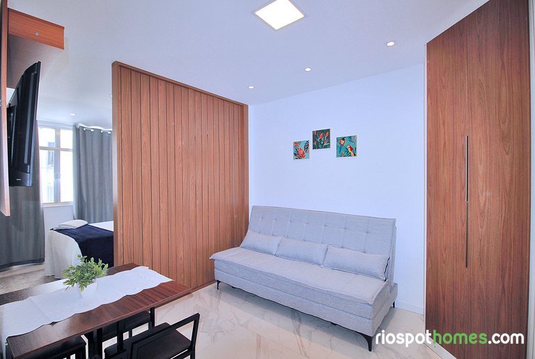 Studio moderno na Praia de Copacabana C062