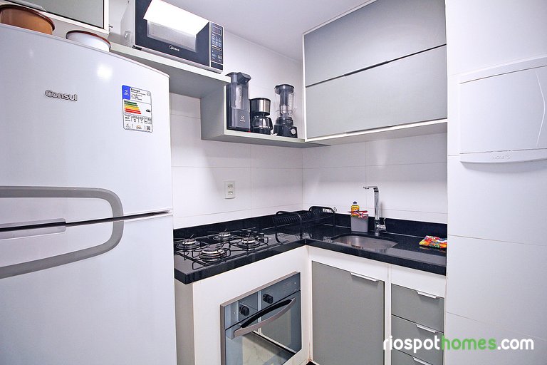 Studio moderno na Praia de Copacabana C062