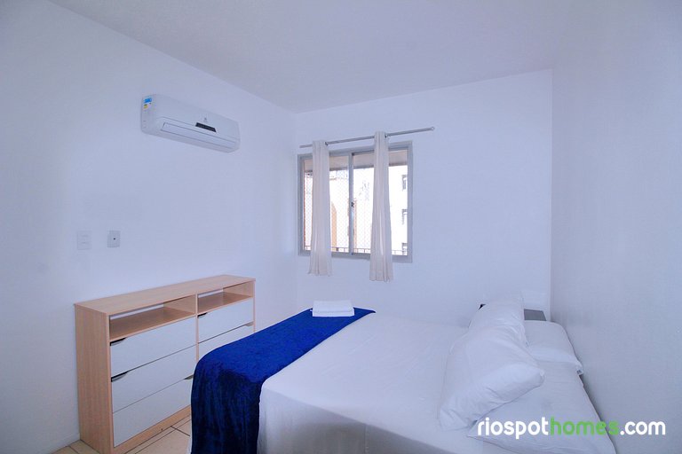 Comfort! Unbeatable Location in Copacabana U054