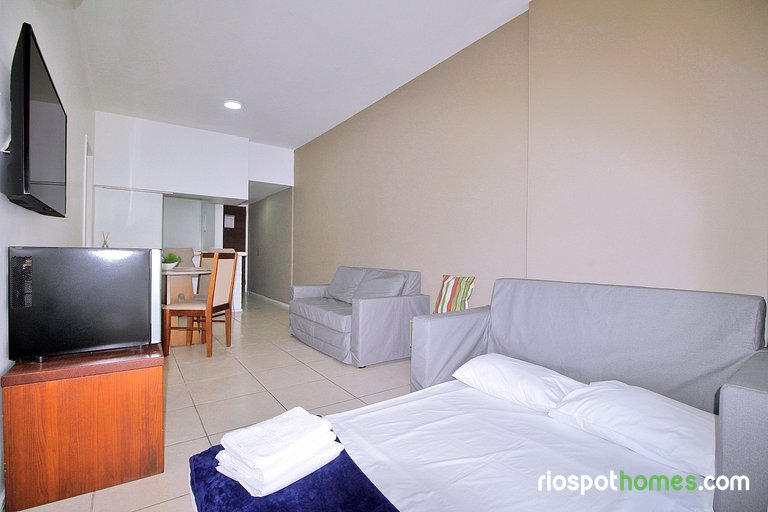 Conforto! Localização Imbatível em Copacabana U054