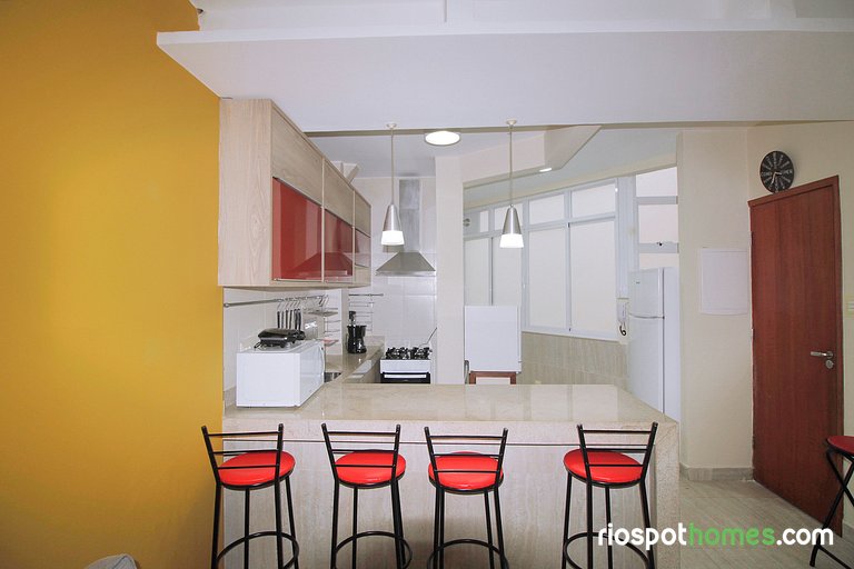 Conforto e Estilo em Ipanema | 2 Quartos D056