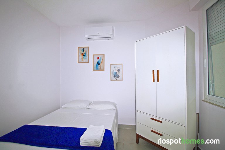 Conforto e Estilo em Ipanema | 2 Quartos D056