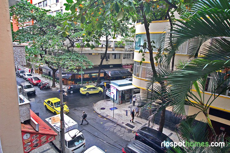 Conforto e Estilo em Ipanema | 2 Quartos D056