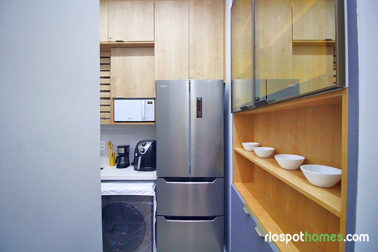 Renovated One-Bedroom Apartment in Copacabana